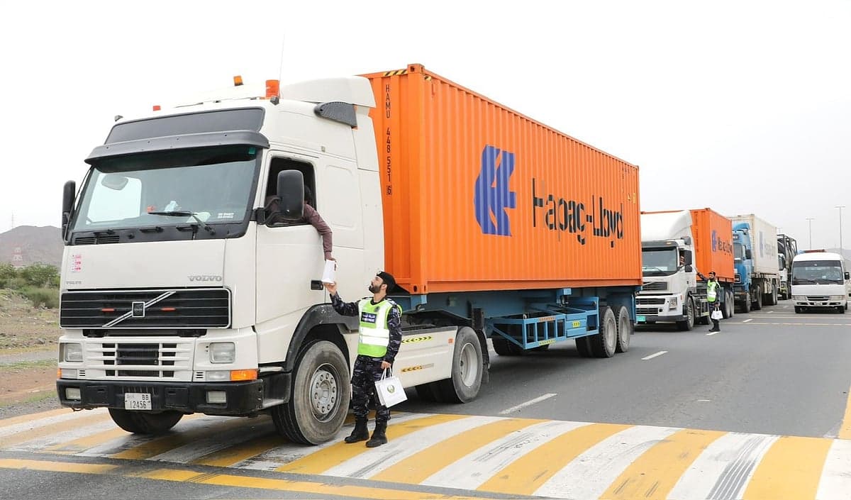Fujairah Police ease truck congestion on Fujairah–Khorfakkan road with new traffic plan