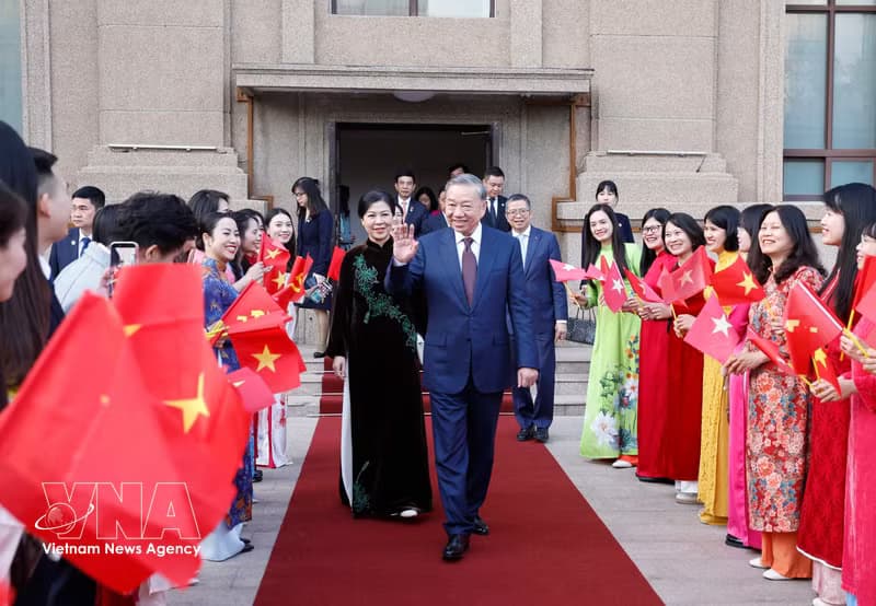 Singaporean media: Top Vietnamese leader’s visit to China signals priorities in foreign policy