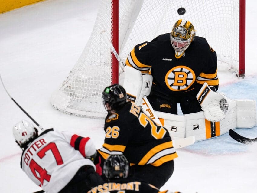Kastelic scores 2, Swayman posts shutout as Bruins stop Devils 4-0 to clinch East’s top wild card