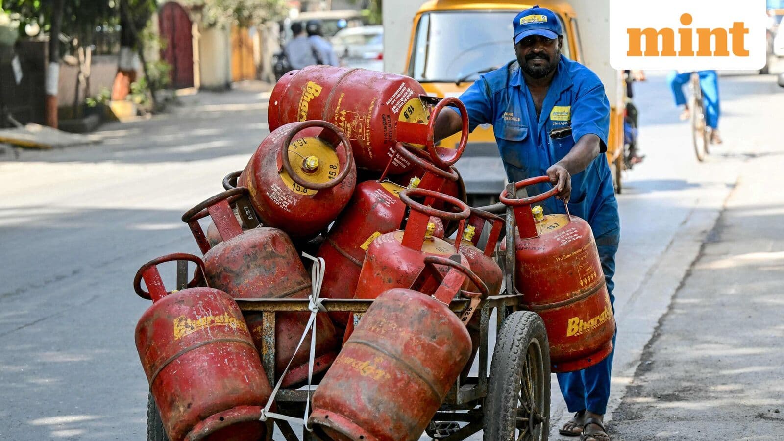 LPG cylinder price on April 15: Check domestic and commercial gas cost in Delhi, Mumbai, Bengaluru, today